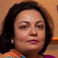 Naheed Mir, Owner at RugKnots uses HubSpot