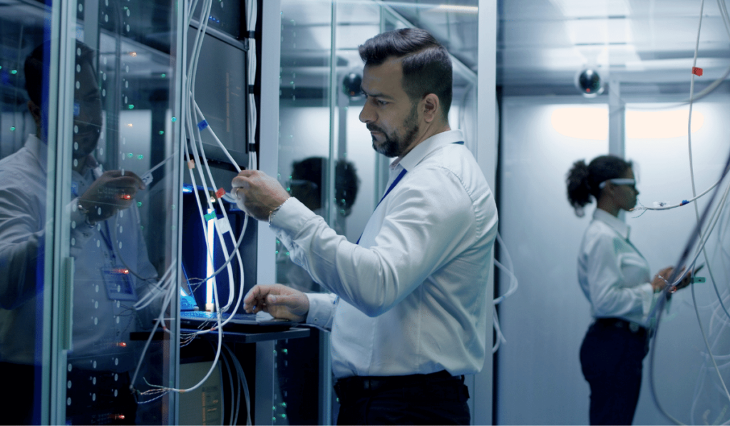 How to Choose the Best Data Center Infrastructure Management (DCIM) Software