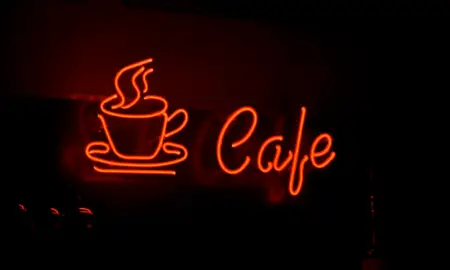 8 Reasons to Start a Neon Sign Business