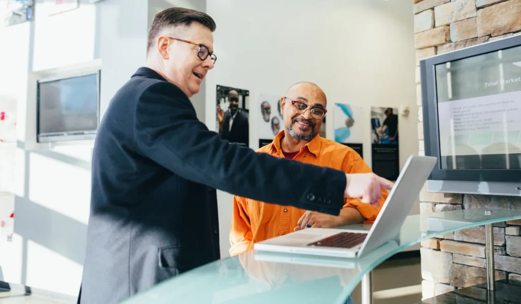 The Main Challenges of Starting a Business (With Solutions)